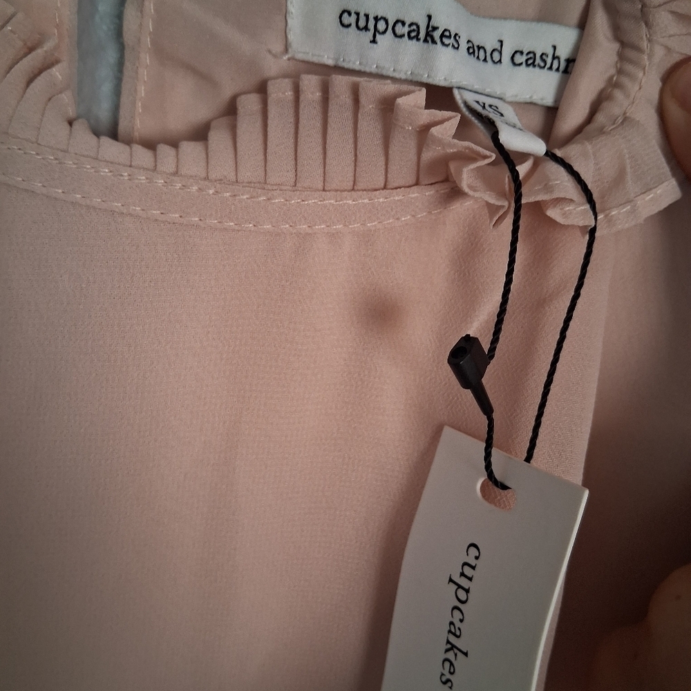 Cupcakes And Cashmere XS Malina Shift Dress Pleated Bell Sleeve NWT - Picture 7 of 10